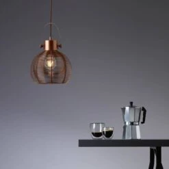 Suspension Sambo I 15 Suspension Sambo I -BRILLIANT Magasin 1000187383 190911 06353300577 MOOD DETAILS P000000001000187383 mood