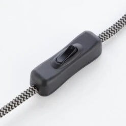 BRILLIANT Lampe Plow 16 BRILLIANT Lampe Plow -BRILLIANT Magasin 1000187392 190911 06353600632 DETAILS P000000001000187392