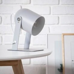 BRILLIANT Lampe Yan 21 BRILLIANT Lampe Yan -BRILLIANT Magasin 1000275202 210625 15200200217 MOOD DETAILS P000000001000275202 mood