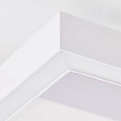 BRILLIANT Plafonnier Icarus I 15 BRILLIANT Plafonnier Icarus I -BRILLIANT Magasin 1000278996 210722 06372700169 DETAILS P000000001000278996