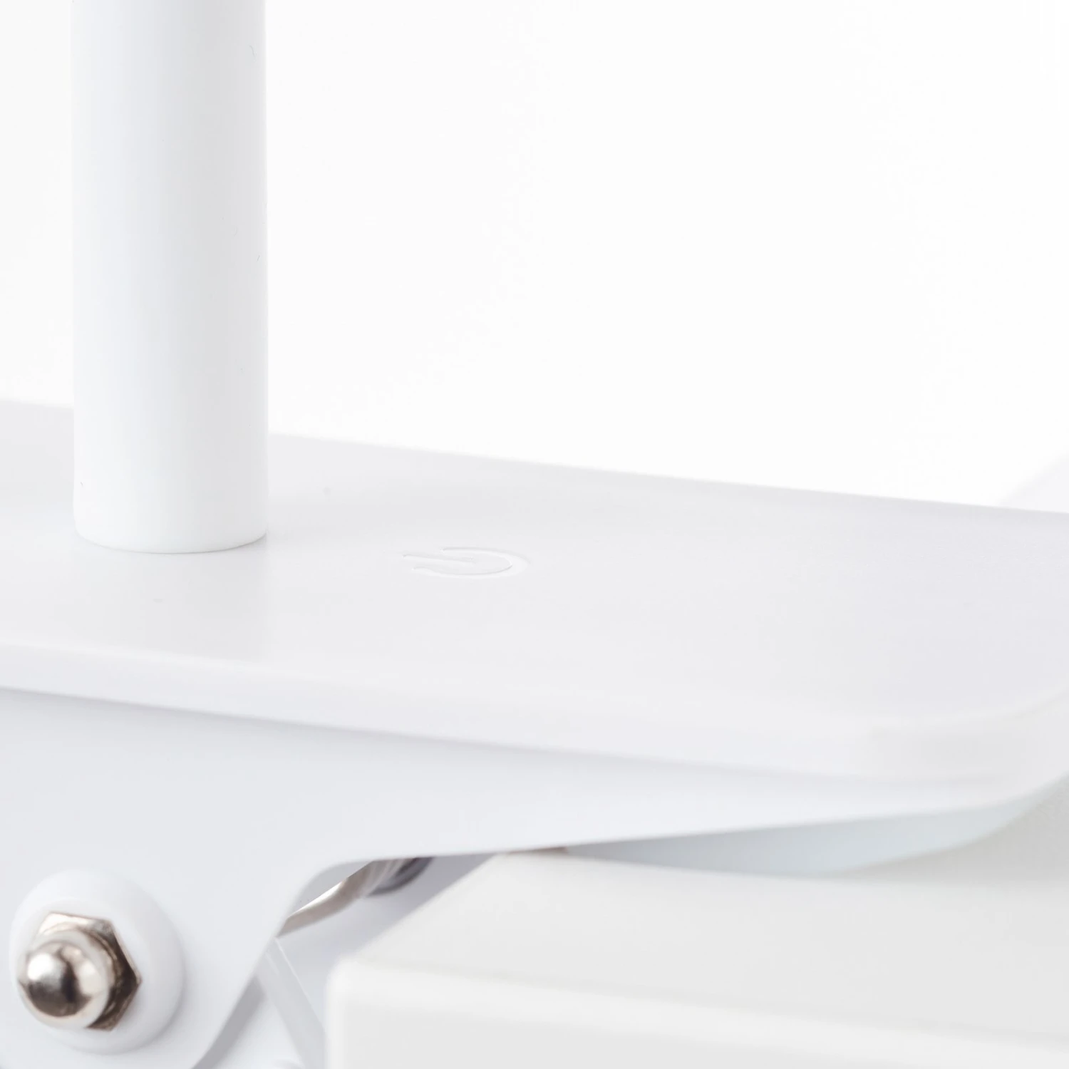 BRILLIANT Lampe à Poser LED Adda Blanc Dimmable 5 BRILLIANT Lampe à Poser LED Adda Blanc Dimmable – Image 4